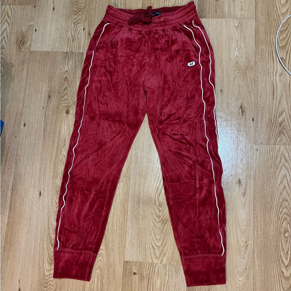Aberceombie and Fitch Red Velvet Sweatpants